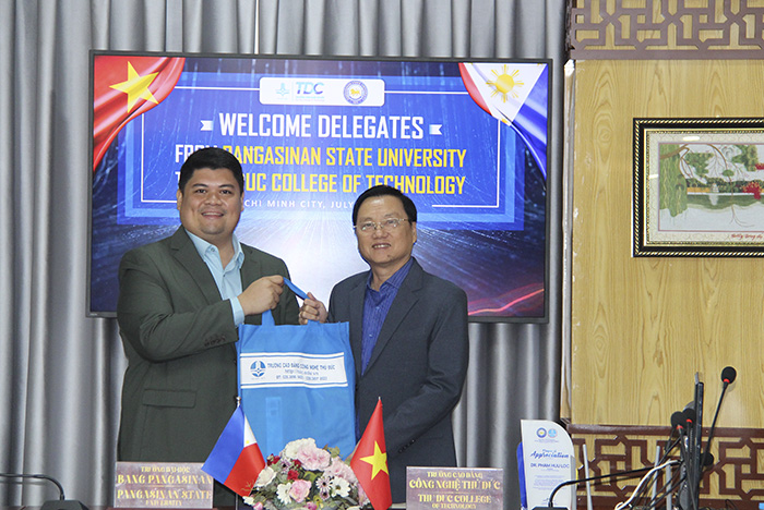 TDC làm việc cùng đoàn trường PSU